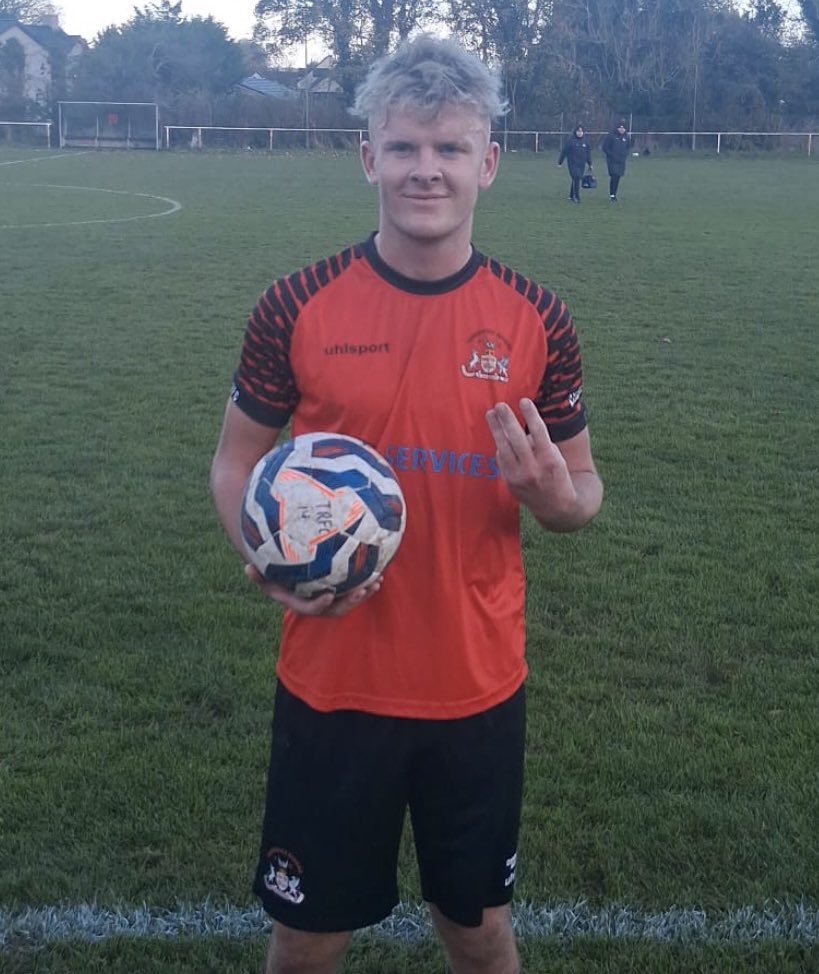 𝐅𝐢𝐫𝐬𝐭 𝐭𝐞𝐚𝐦 𝐫𝐞𝐬𝐮𝐥𝐭  🟠⚫️

+3 on the road. Well done Jake bagging a hat-trick👏🏻