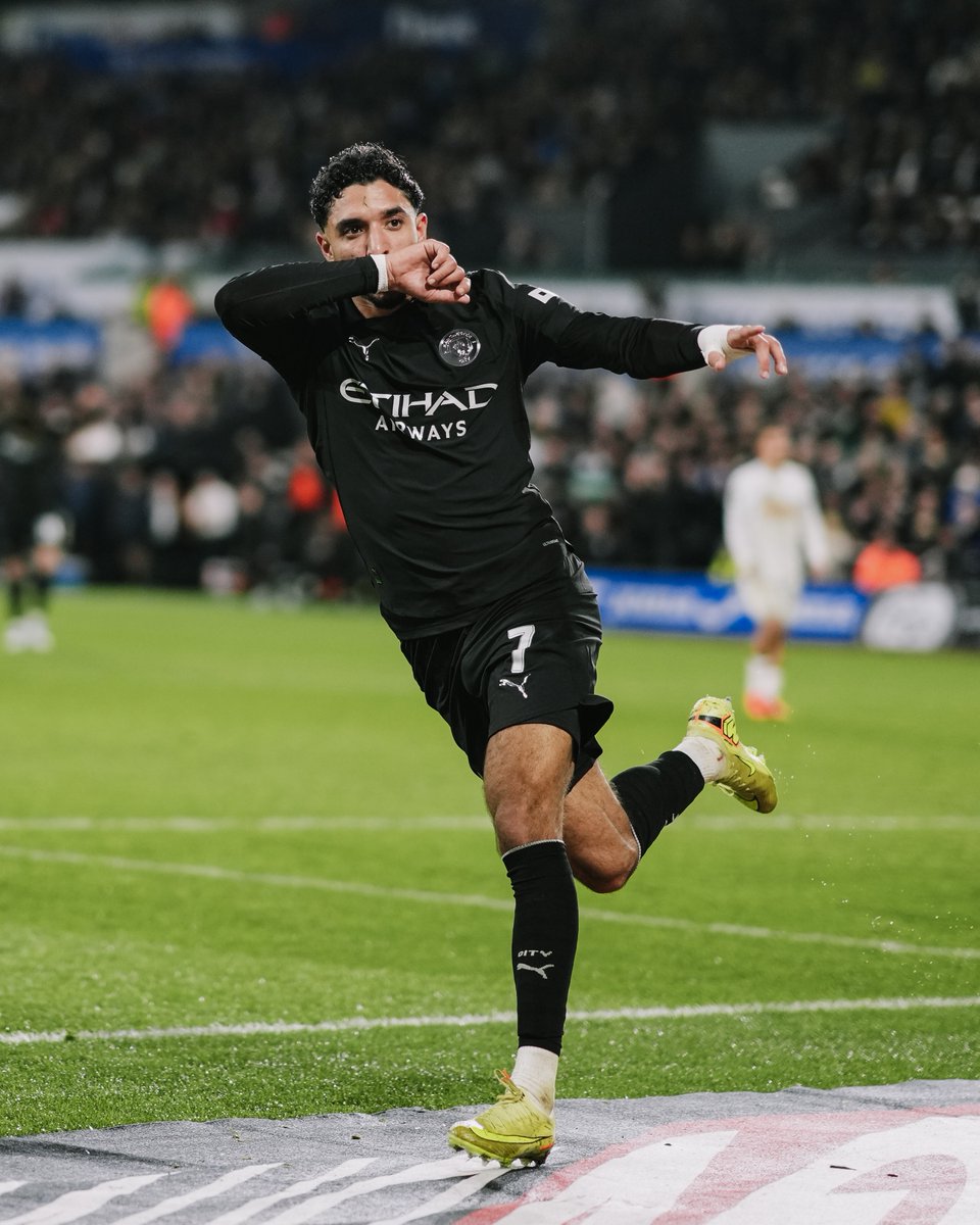 المتحف المصري الكبير يعرض الماضي… ومرموش يكتب الحاضر 😎🇪🇬