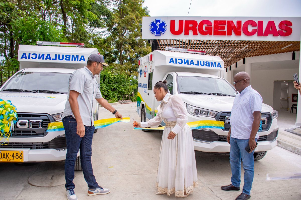 Gracias <a href="/MinSaludCol/">MinSalud Colombia 🇨🇴</a> por el respaldo a la infraestructura y dotación de nuestros hospitales, recibimos con beneplácito dos nuevas ambulancias para mejorar el servicio de nuestro hospital del distrito de TURBO <a href="/infopresidencia/">Presidencia Colombia 🇨🇴</a>