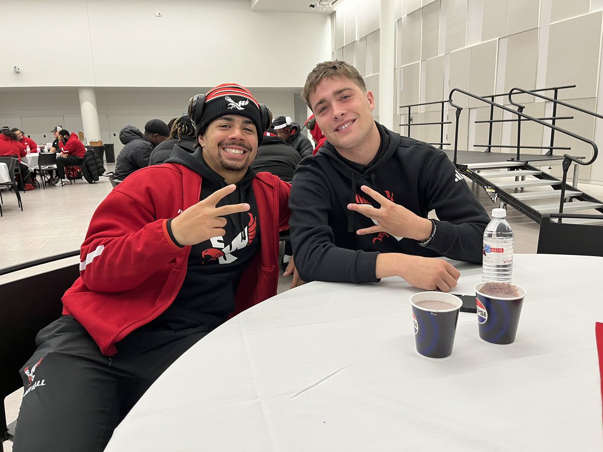 GAME DAY!! 🦅 💥 

LET IT RIP!!

#GoEags 🦅