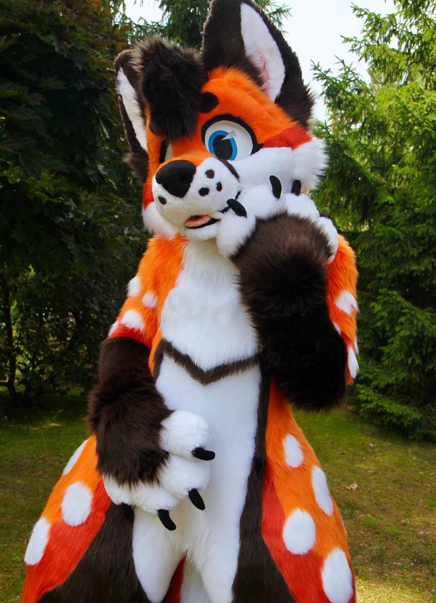 Foxtober is over... 😭🍂🦊