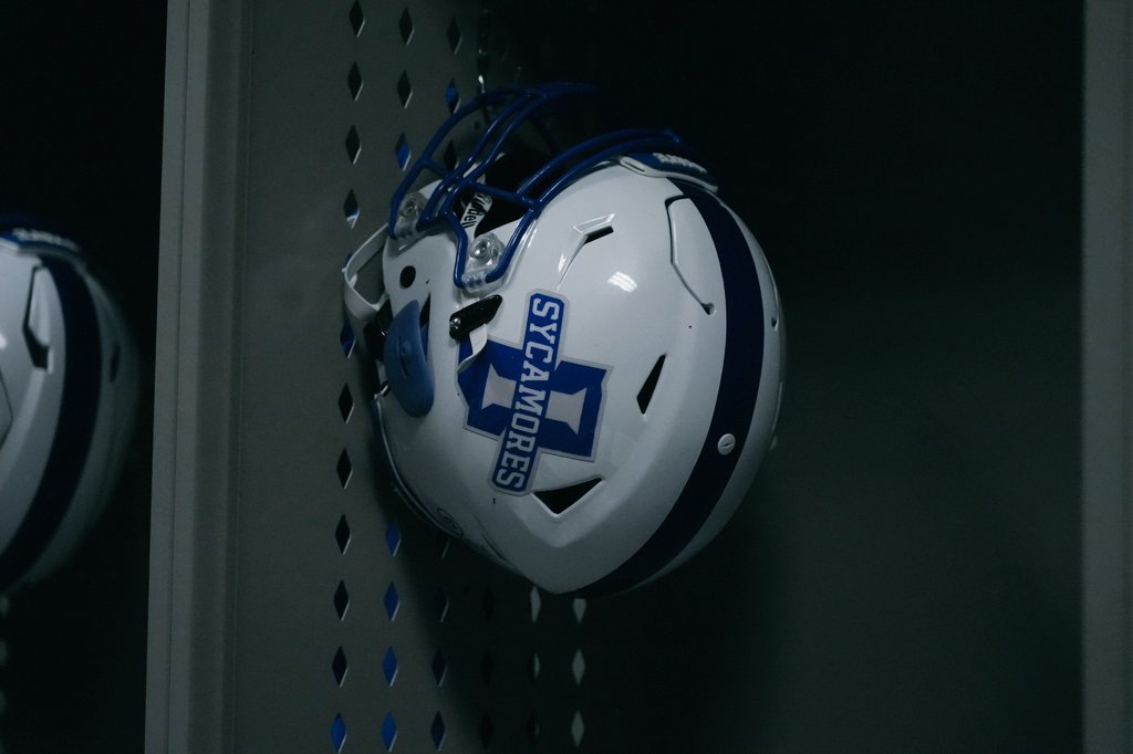 .<a href="/INSTequipment/">Indiana State Equipment</a> Locker room ✔️

Team is on the way to Dykhouse Stadium

#MarchOn | #LeaveNoDoubt