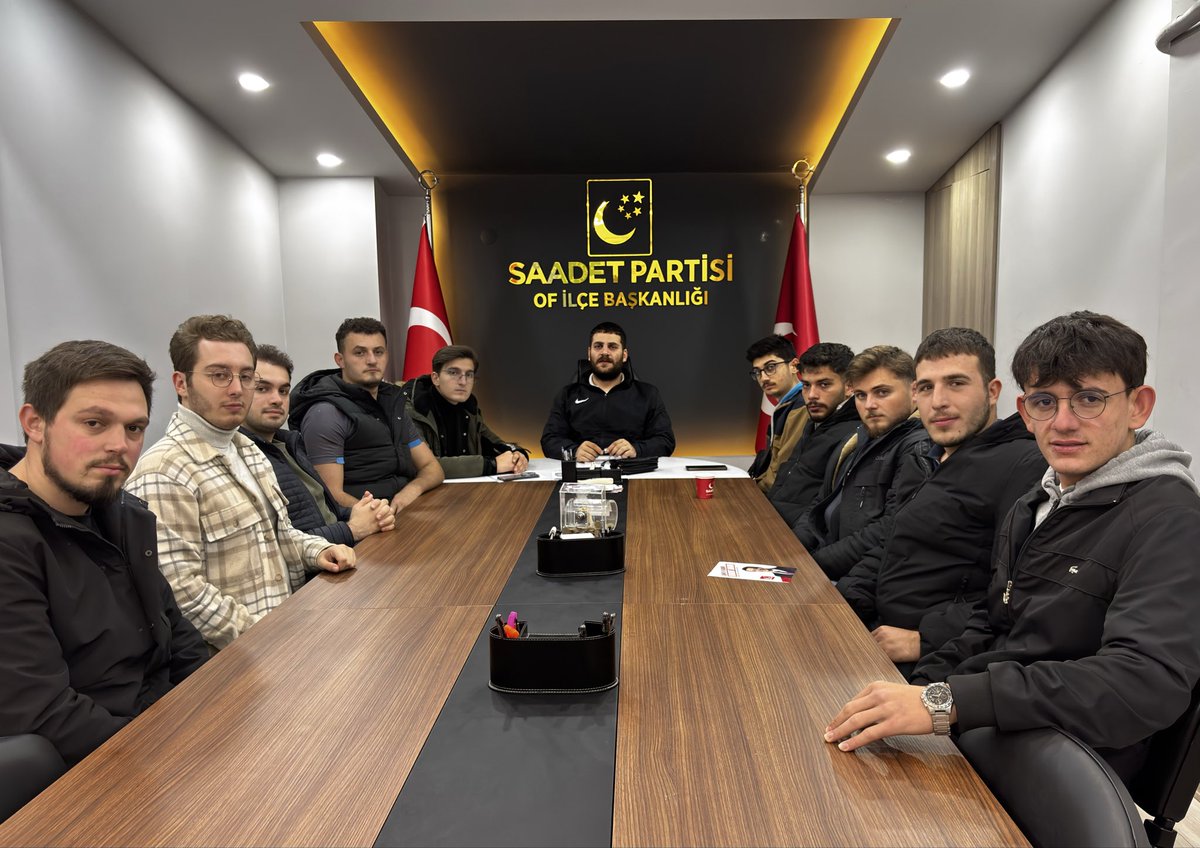 Haftalık yönetim kurulu toplantımız İlçe Gençlik Kolları Başkanımız Mahmut Cevahir başkanlığında icra edildi.

<a href="/MahmutCevahir61/">Mahmut CEVAHİR</a>
