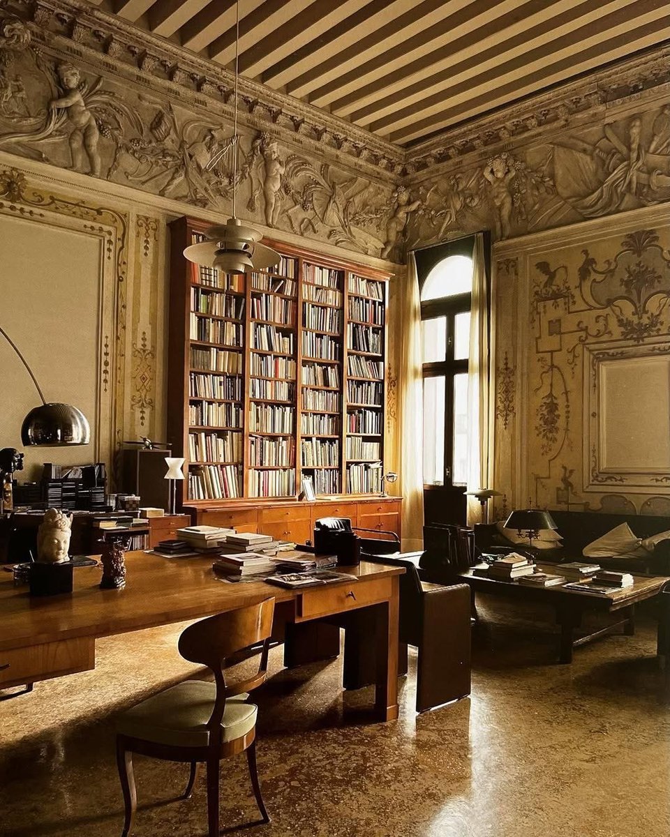 Ortgeist's tweet image. Home of architect Massimo Scolari, Venice, Italy