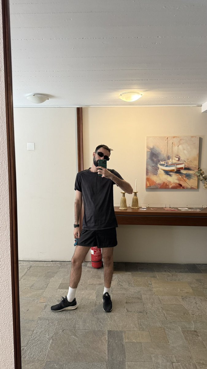 Ζίτσα η αλλήθωρη (@bilakosn) on Twitter photo 