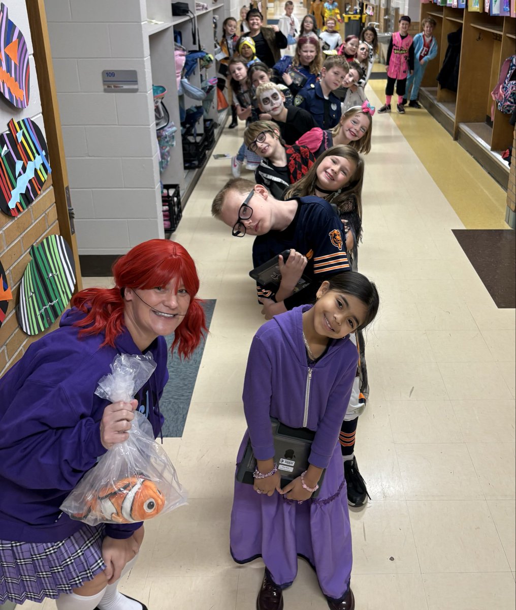 Melissa Swallows tweet media