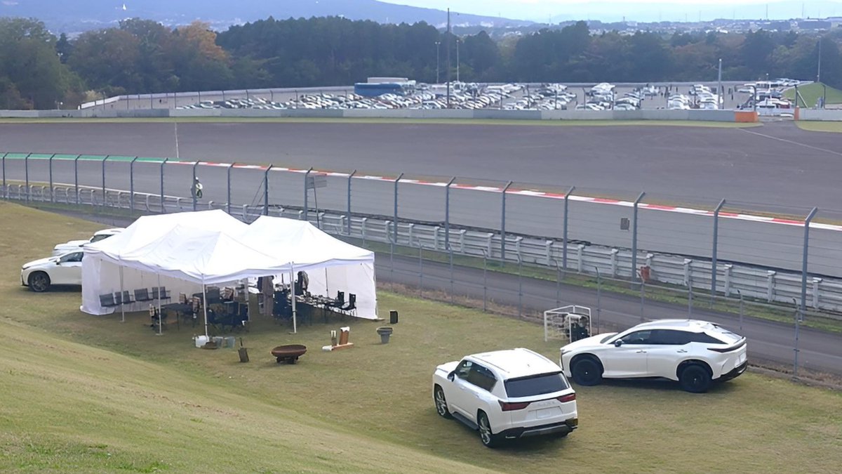 aygo2018's tweet image. 自美研お疲れ様でした。
今回、アイゴ併せ出来たのが一番の収穫でした。
途中仕事抜けしておりましたが、毎度な方々も、お久しぶりの方々も、はじめましての方々もありがとうございました。
#ToyotaAygo  #Toyota  #Aygo
#自美研and商用車ミーティング関東2025