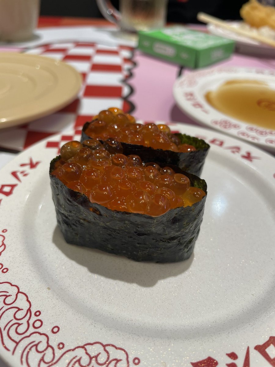 t0_____wa's tweet photo. #月城るか
るーちゃんろっつおつかれ https://t.co/pi0J2VPwNS