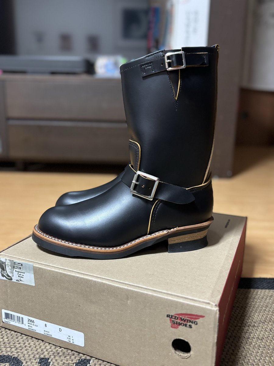 TAKA90235372's tweet photo. レッドウィング 2966 エンジニアブーツ　到着

クロンダイクだからそのまま何もしないで履くか。

#レッドウィング
#エンジニア
#クロンダイク
#エイジ���グ https://t.co/feiwqI4lLR