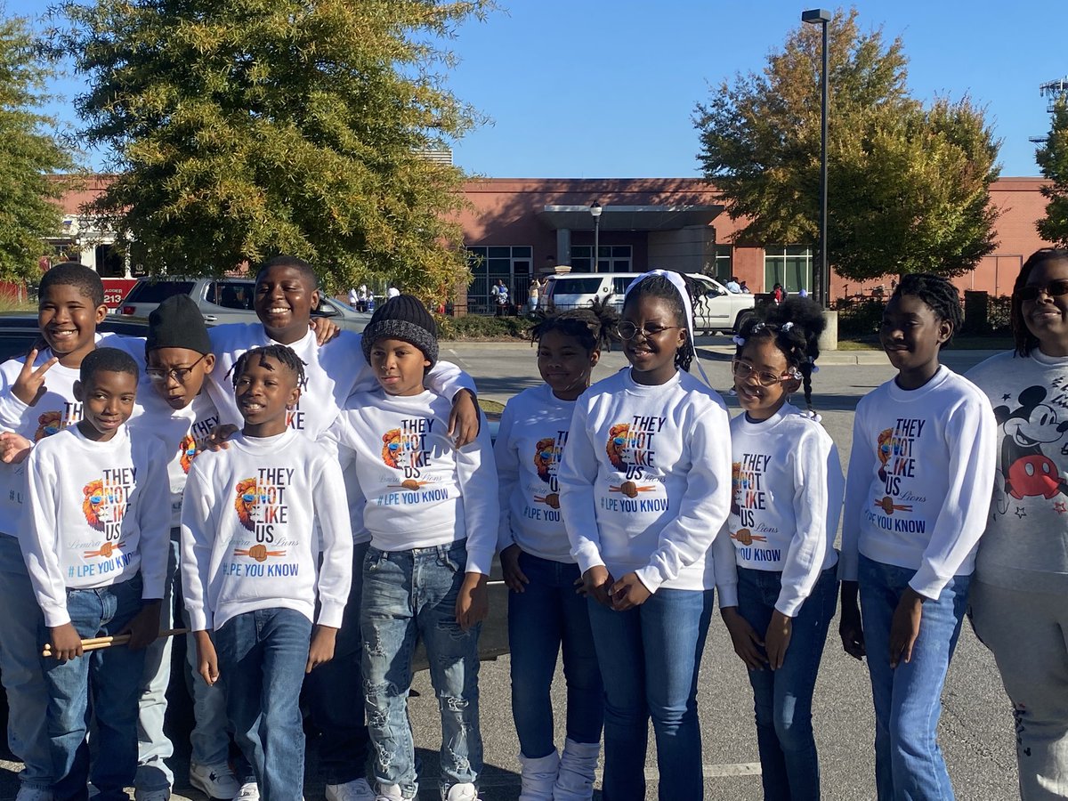 LemiraSchool's tweet photo. The lions participated in the "Morris College Homecoming" parade this morning. Awesome job to our percussion ensemble for their dynamic performance. @Stephanie1Gregg @EllJayDee_AP @SumterSCSchools @DrShirleyGamble https://t.co/jSloGlDMCW