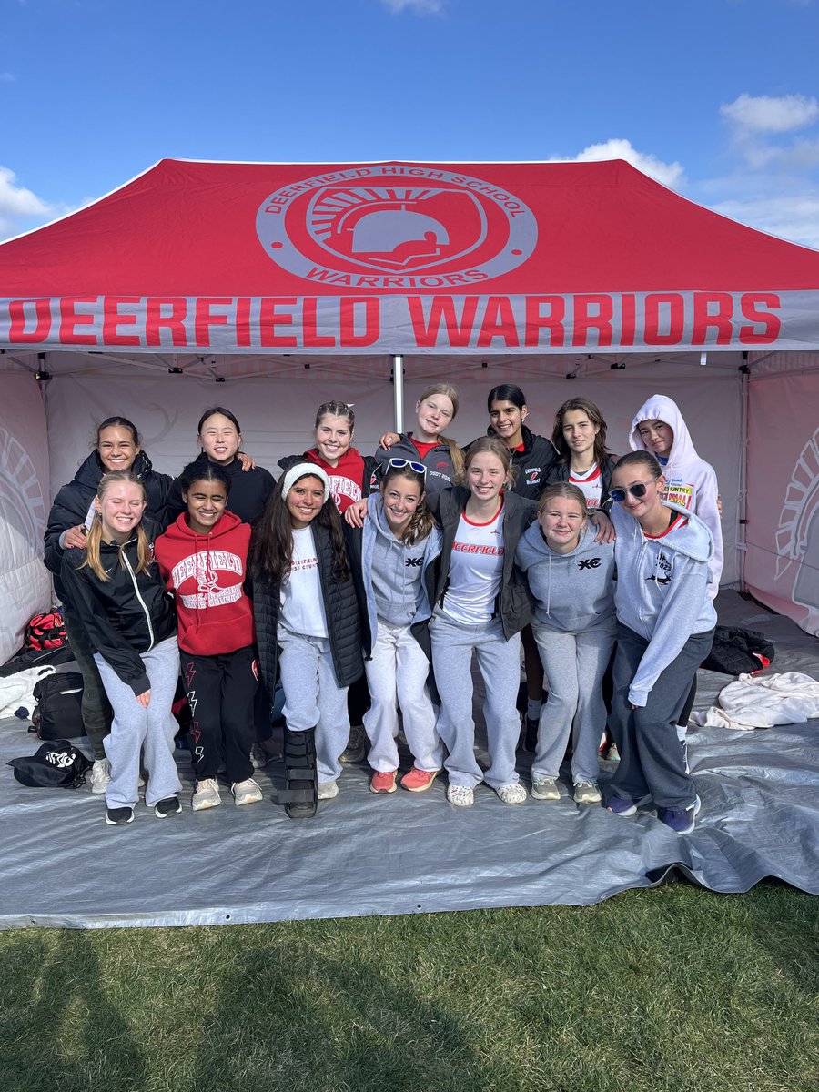 DHS Girls CC tweet media