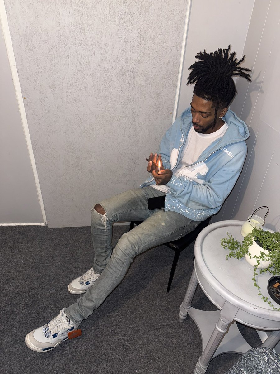 kclilbrotha's tweet photo. Get fly and stay out the way, fuck em. #FREEMINES #LLMINES❤️ https://t.co/KrYsFjfd9K
