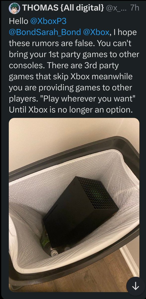 TRIPSTER0's tweet image. They don't even mention the console anyone, all they do is mention gamepass app.
🤣🤌