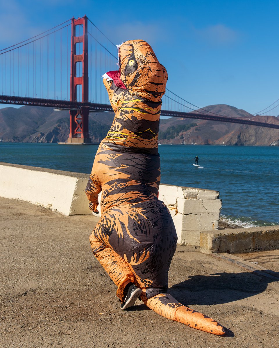 Just strolling around the San Francisco waterfront... #Halloween2025