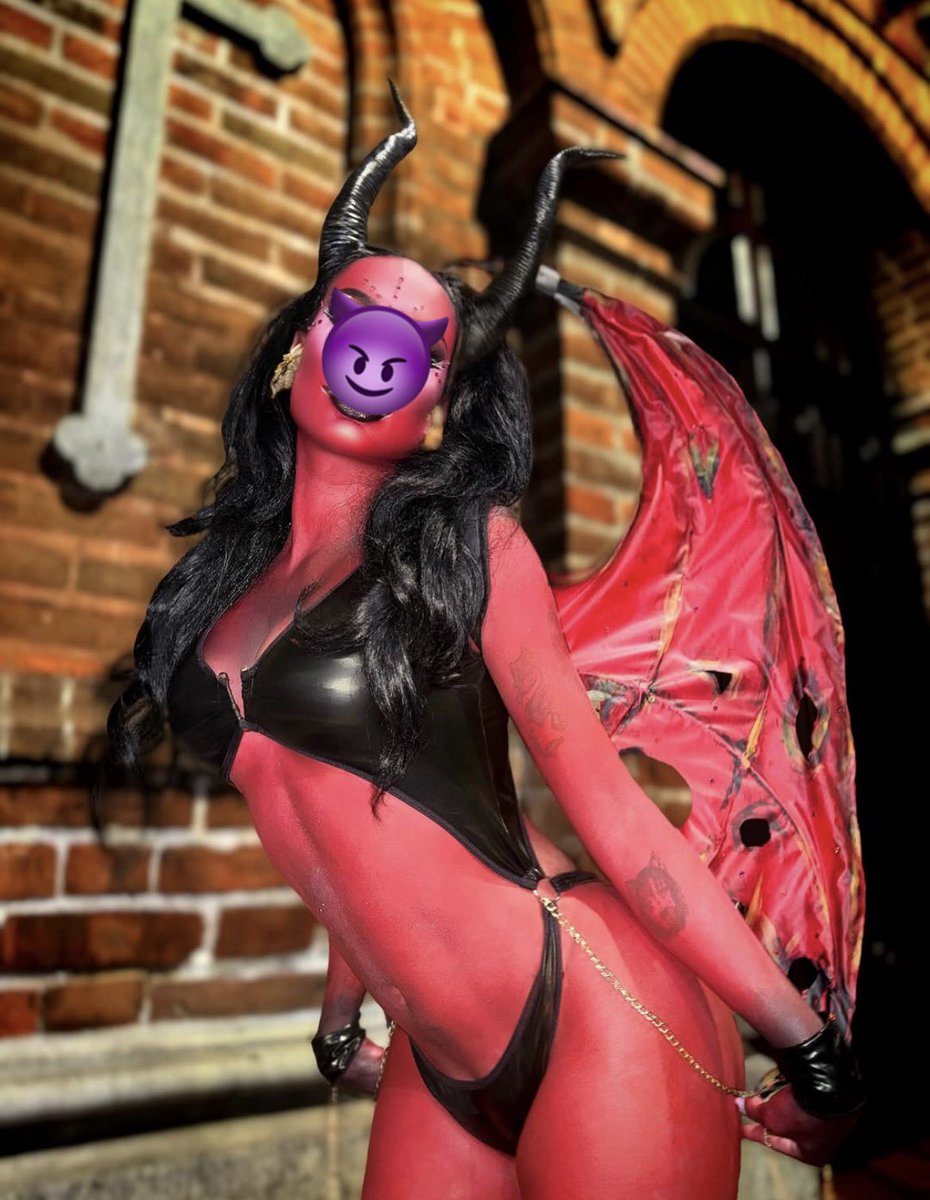 millersandrae's tweet photo. Fröhliches Halloween! 🎃 https://t.co/ZF8yq1fusX