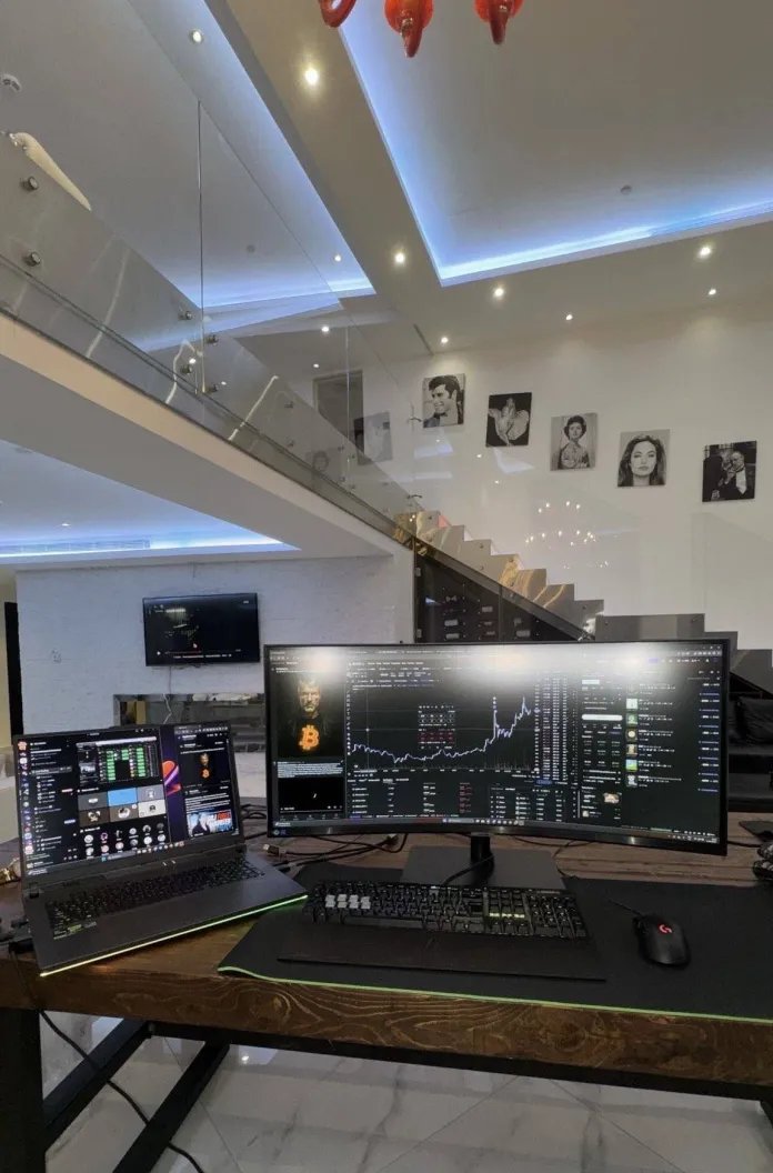 Fuck it, First 1,000 people to interact WINS🚀.