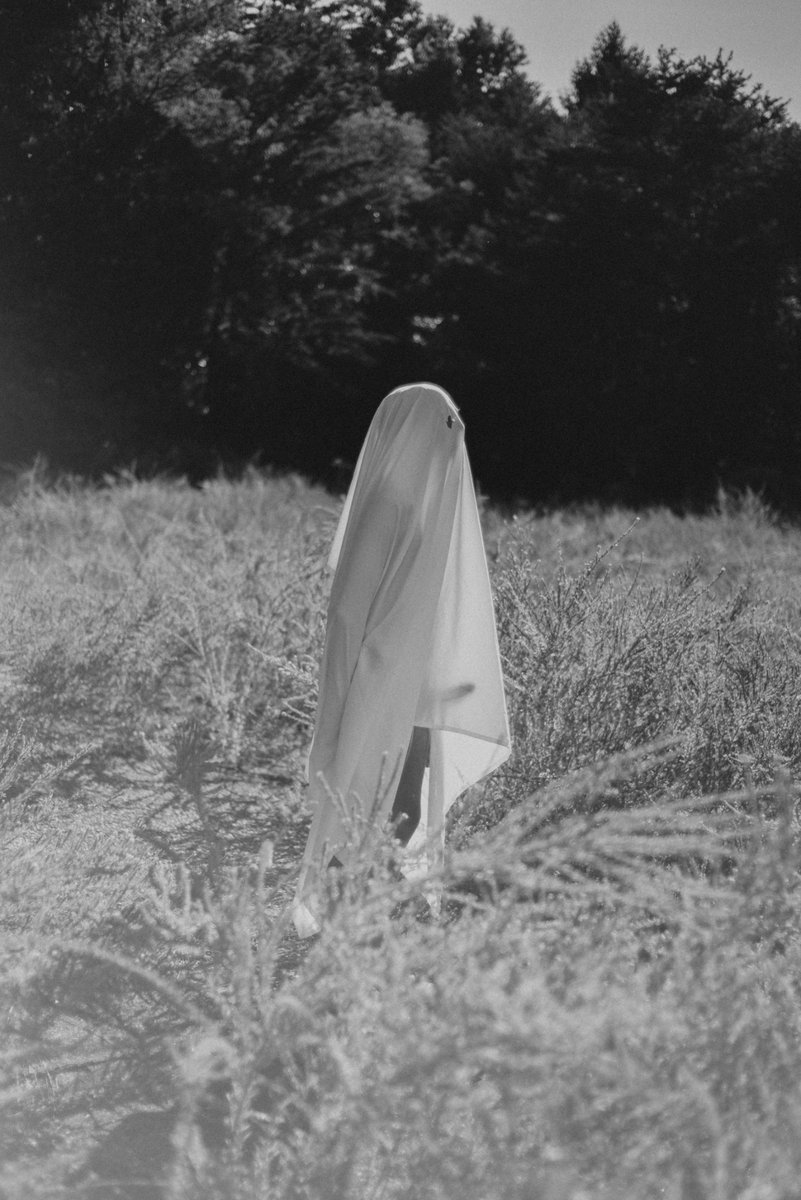 Are you afraid of ghosts…

Spooky nudes by <a href="/burnedintofilm/">burnedintofilm</a> 

onlyfans.com/myrealaccountx