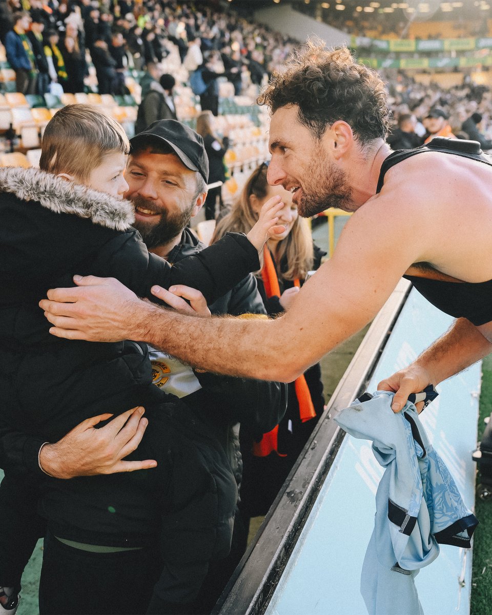 Hull City tweet media