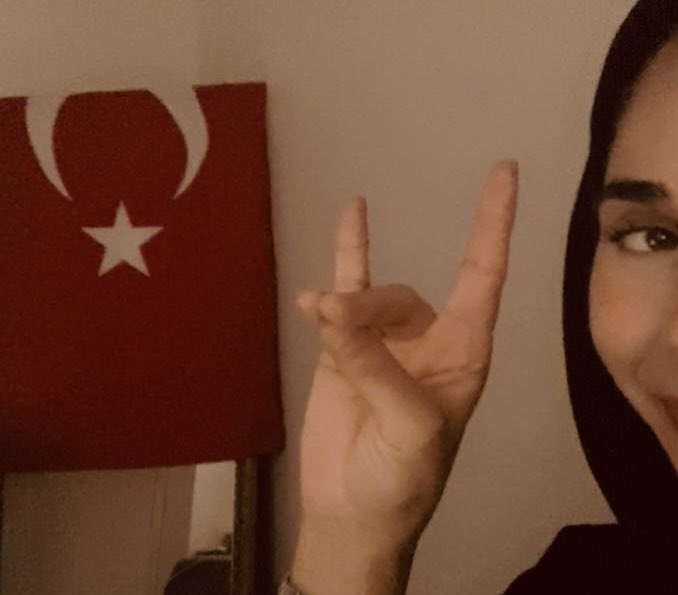 uğrunda can alır can veririz 🇹🇷♥️