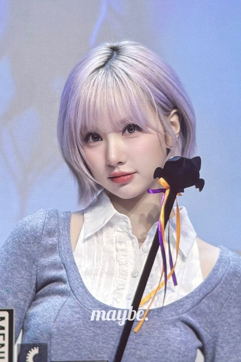 maybe_jeb's tweet image. 251101 #비비지 #VIVIZ #은하 #EUNHA