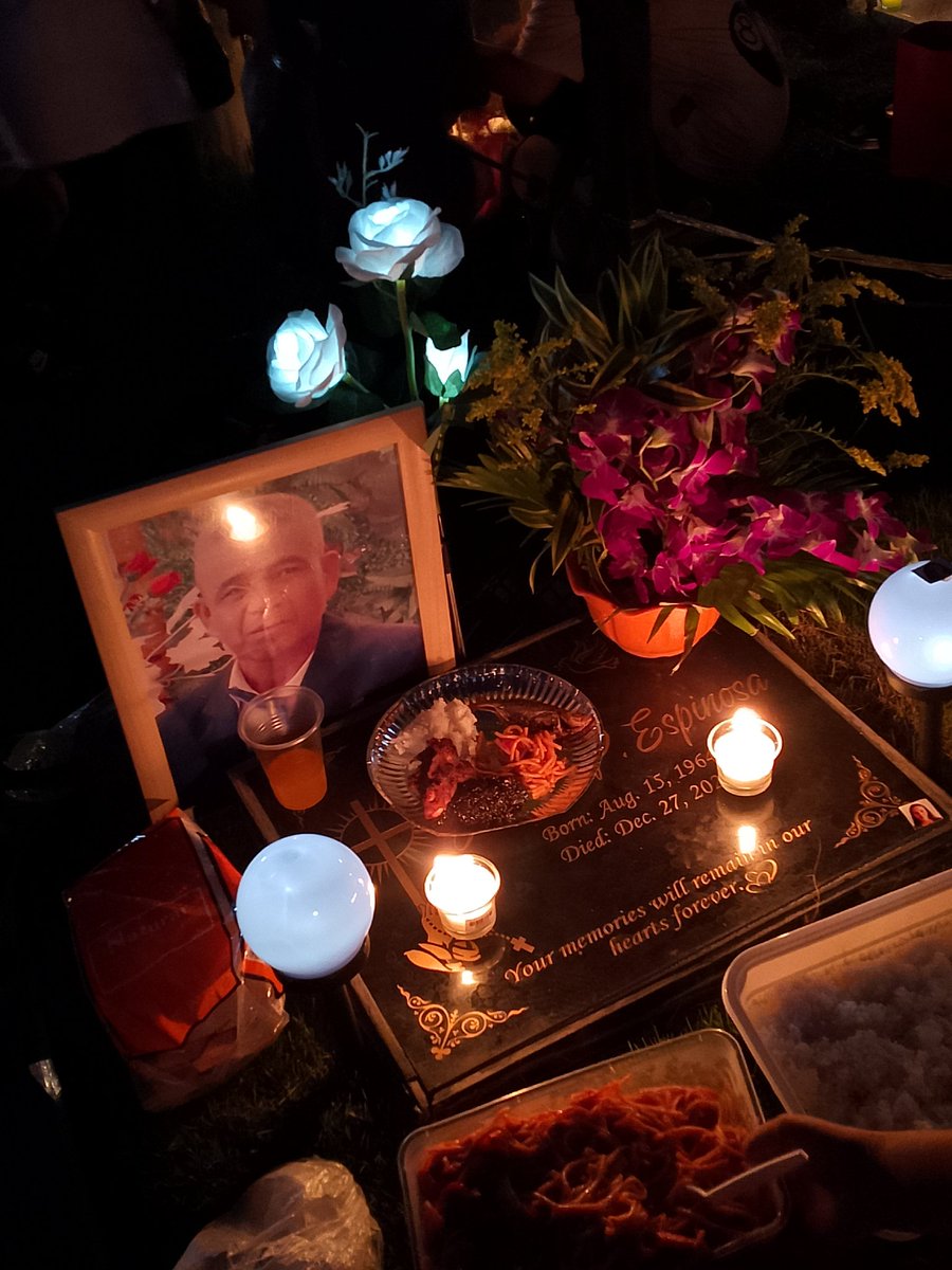 jlnkylmchllp's tweet photo. we miss you so much pa https://t.co/vbui0K2fu5