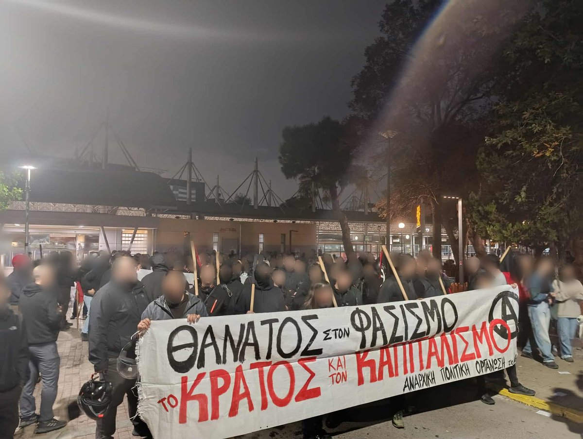 [Αθήνα] Από την αντιφασιστική συγκέντρωση στο Ν. Ηράκλειο. Η πορεία μόλις ξεκίνησε 

Θάνατος στον φασισμό, το κράτος &amp; τον καπιταλισμό 

#antireport #laf_portal