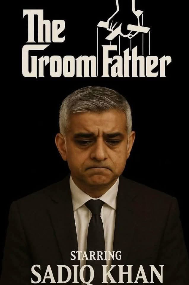 DonnaLouise1212's tweet image. Sir Cover-Up?