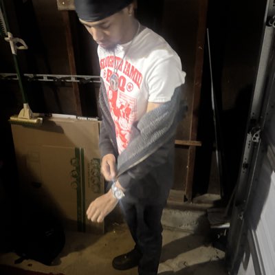 cde_b2frmdago's tweet photo. #NewProfilePic https://t.co/uCtYh78vgp