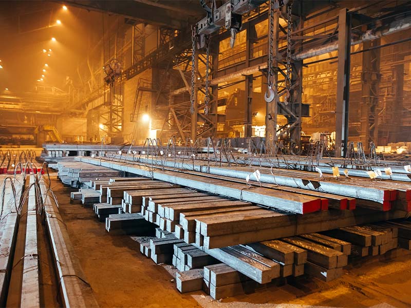 Knowledge_ilker's tweet image. 🔴 *TÇÜD Genel Sekreteri Veysel Yayan:*  

&quot;Çelik sektöründe kapasite kullanım oranı sadece %63. Rekabet gücümüzü korumak için ABD ve AB’deki gibi destekler şart.  
İthalatta kota ve ek vergi uygulanmalı.&quot;  

#EREGL #İSDMR #KRDMD #CEMTS #YKLSN #KCAER #KRDMA #KRDMB #İZMDC #KOCMT