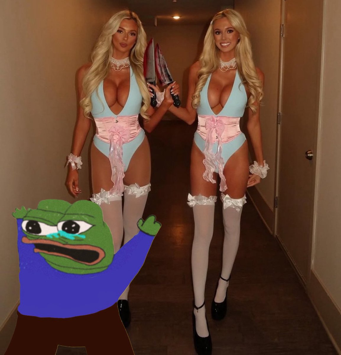 AHHHH HALP THEYREEE COMING FOR MEEEEEEE