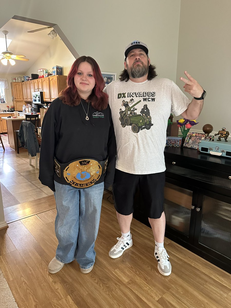 Mabey113's tweet image. Just arrived at @deltacenter for tonight’s #SaturdayNightsMainEvent show! #TeamCMPunk