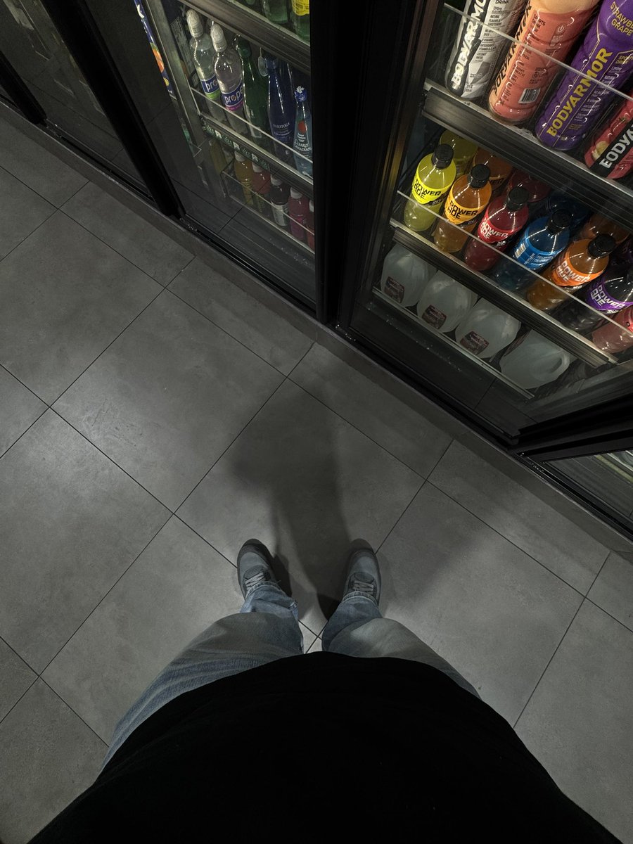 PapiLs3🖤 (@lavish120) on Twitter photo 