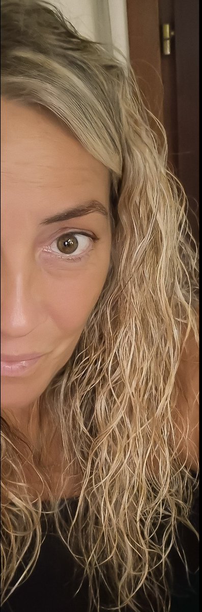 Le persone magiche esistono. 
Arrivano per abbracciarti.

Arrivano per restare.