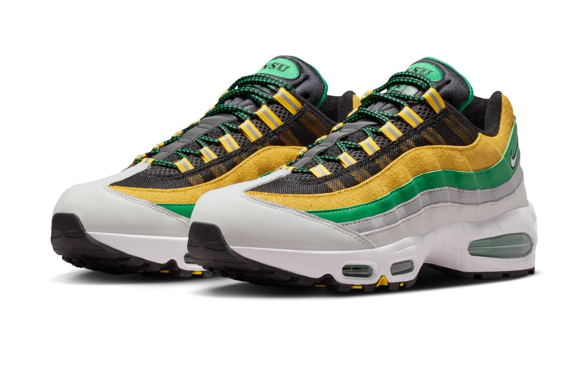 #SneakerScouts tweet media