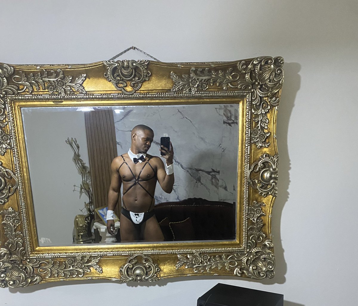 Yo no tenia que ir a causarle miedo a Nadie… de eso que se encarguen otros 🥱😂