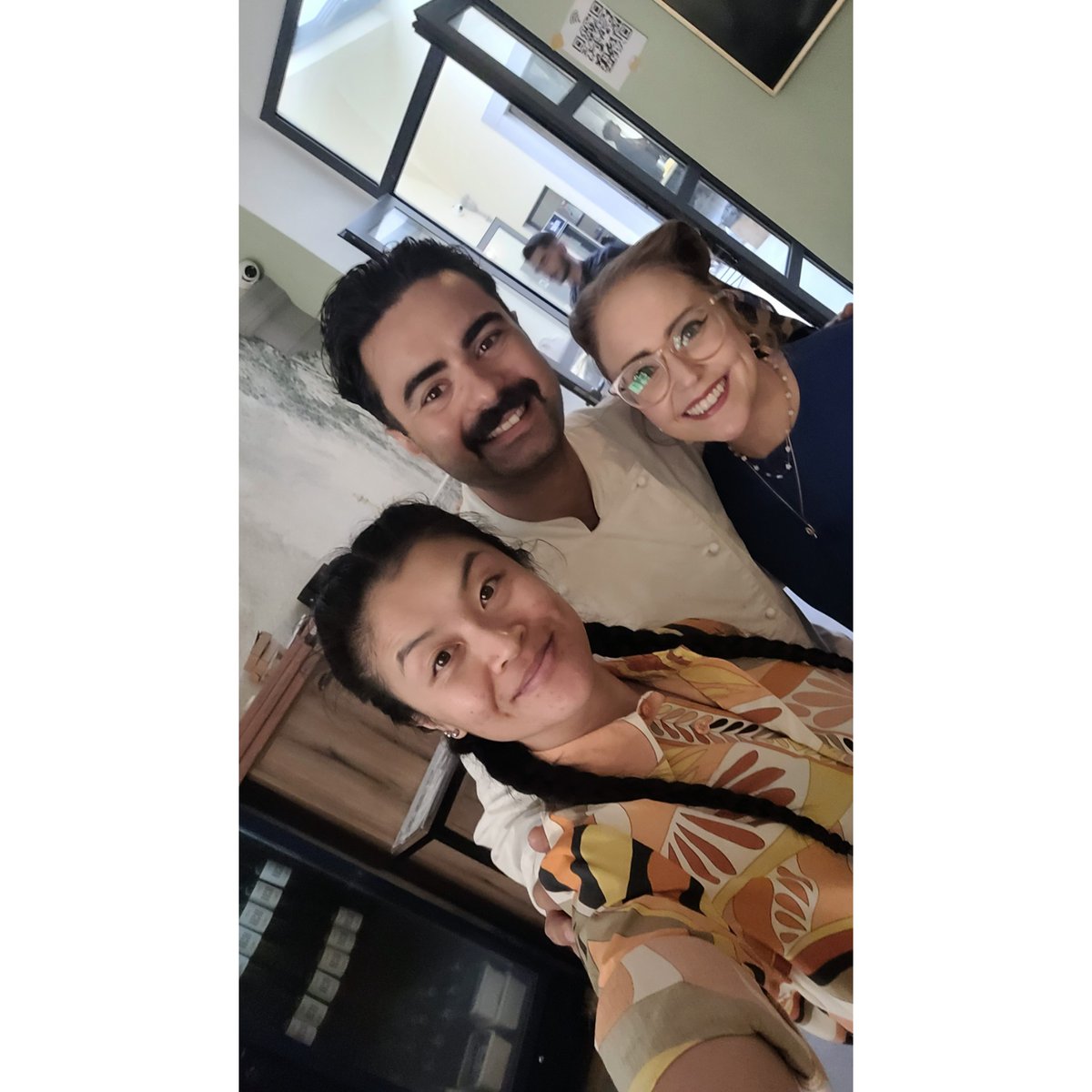 Juki_W's tweet image. Pasta Making 🇮🇹🍝👩‍🍳

Julaayy.blogspot.com/2025/11/pasta-…

#blog #blogger #fblog #fblogger #liverpoolblog #liverpoolblogger #florence #Firenze #italy #italia #tuscany #pastamaking #pasta #italianfood #santacroce #pontevecchio #PiazzaleMichelangelo #florenceviewpoint #gelato #debardirestaurant