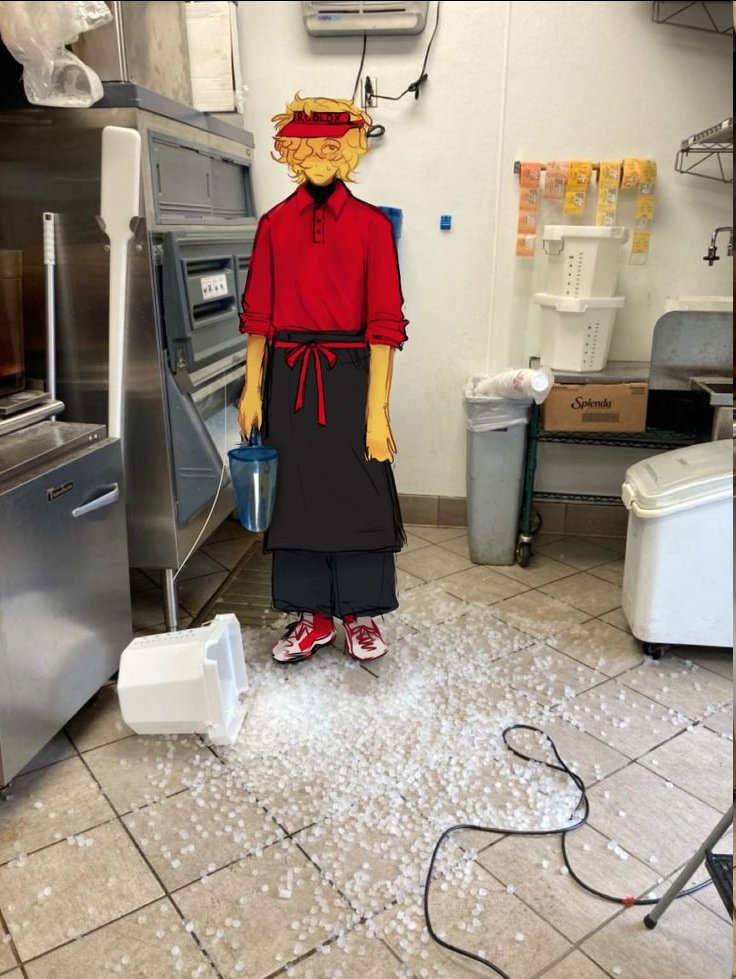 Tsune_moonwing's tweet image. And the costume made for my boyfriend @Zohthyn 
he was the tipical pizza boy from roblox 
#Halloween #VRChat #VRChatPhotography