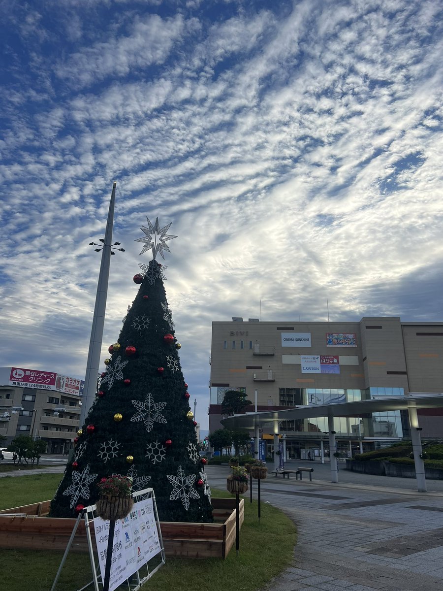 ☀️沼津駅🚉
今日もいい天気🎵
#じもあい2025_Day2
#lovelive #Aqours