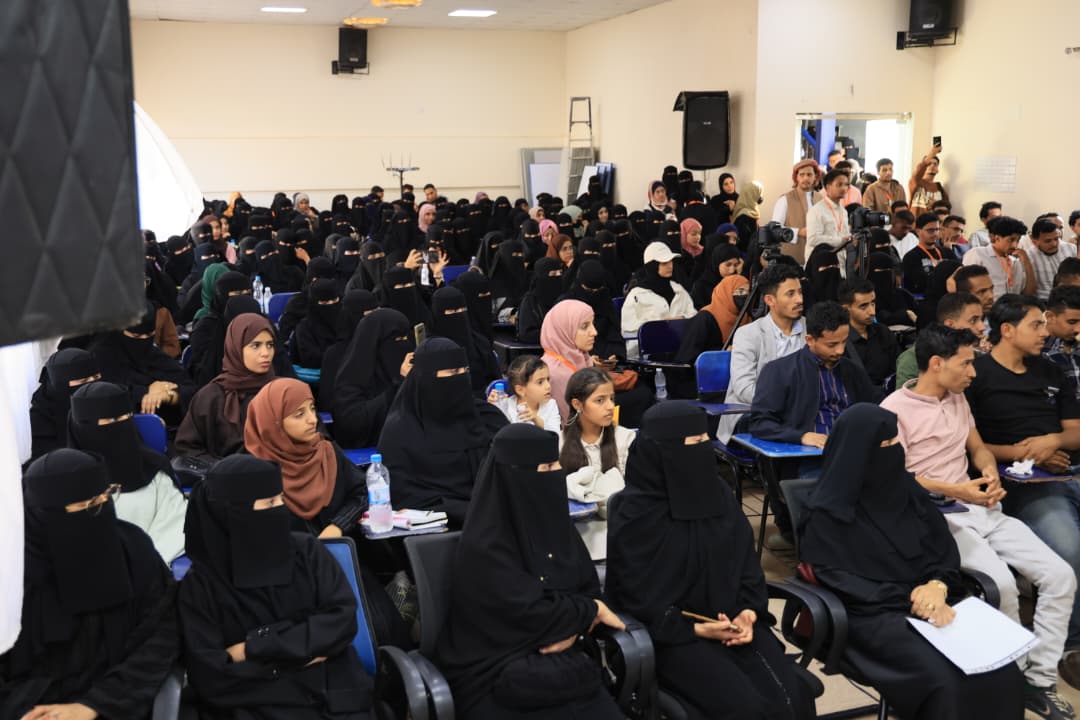 نظمت مؤسسة مسارك للسلام والتنمية بالتعاون مع جامعة الجند للعلوم والتكنولوجيا، مساء اليوم، ملتقى شبابي بعنوان "من الفكرة إلى الأثر: كيف يصنع الشاب طريقه في زمن التحديات؟ ، في فعالية تعد باكورة أعمال المؤسسة، وانطلاقة نوعية لأنشطتها القادمة في مجالات التنمية وبناء السلام
#حقق_حلمك