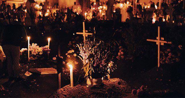 ¿Qué es y cómo se conmemora este día? 🙏 catholic-link.com/dia-de-los-mue…