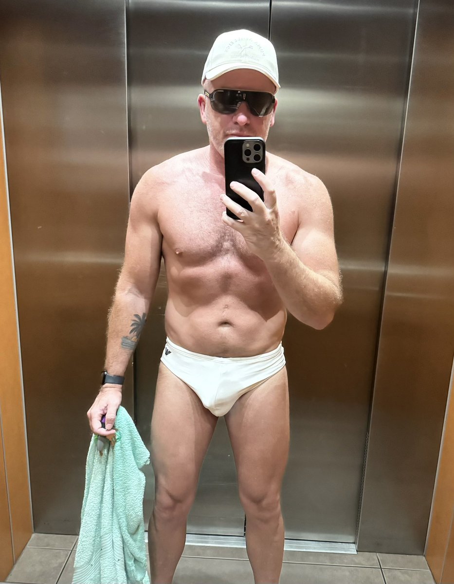 End of week 2 with a 3.8kgs drop, Ere we go then!
#fitness #FitnessJourney #speedo