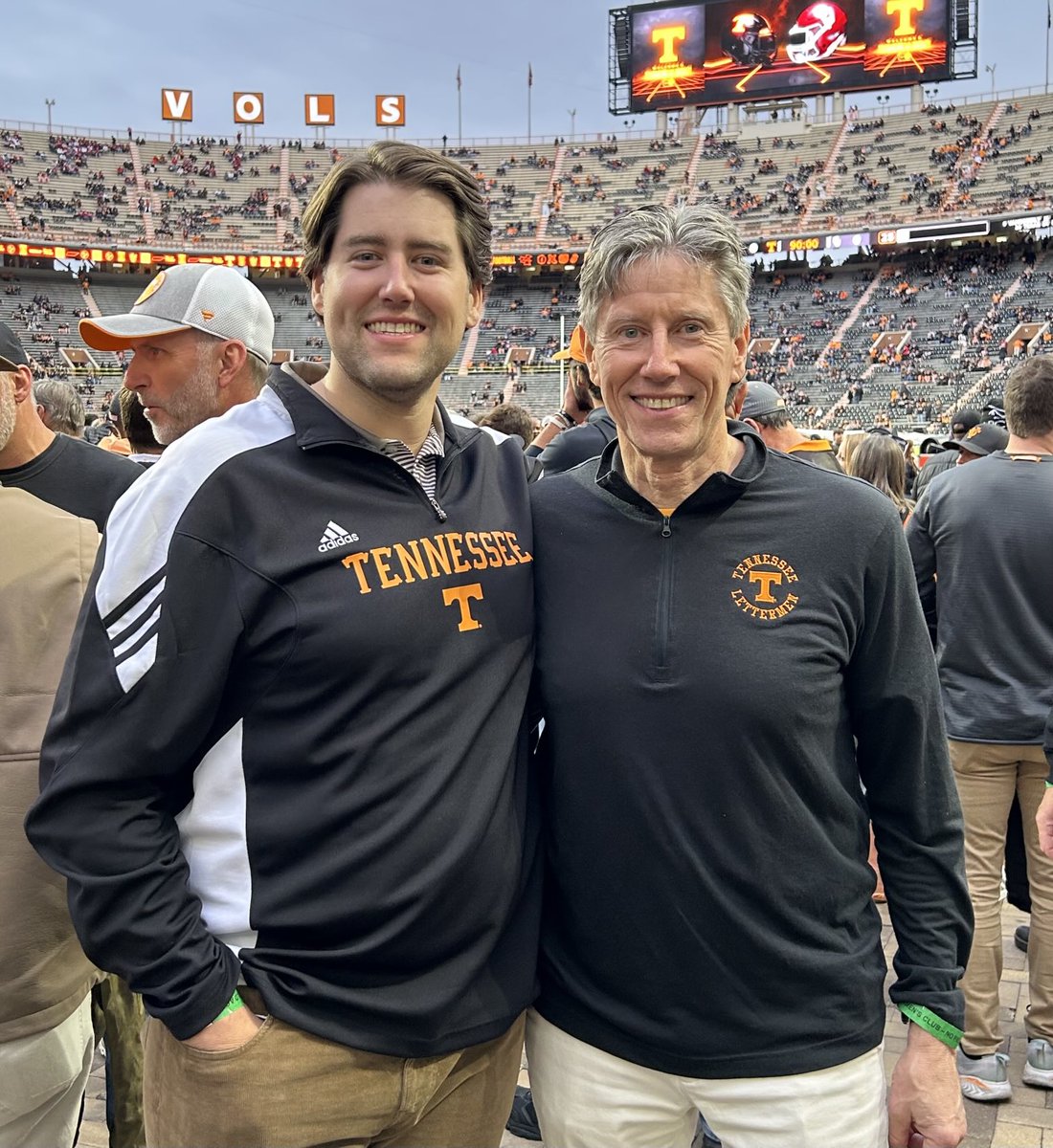 Lessgo…Darkmode engaged.
⁦<a href="/Vol_Football/">Tennessee Football</a>⁩