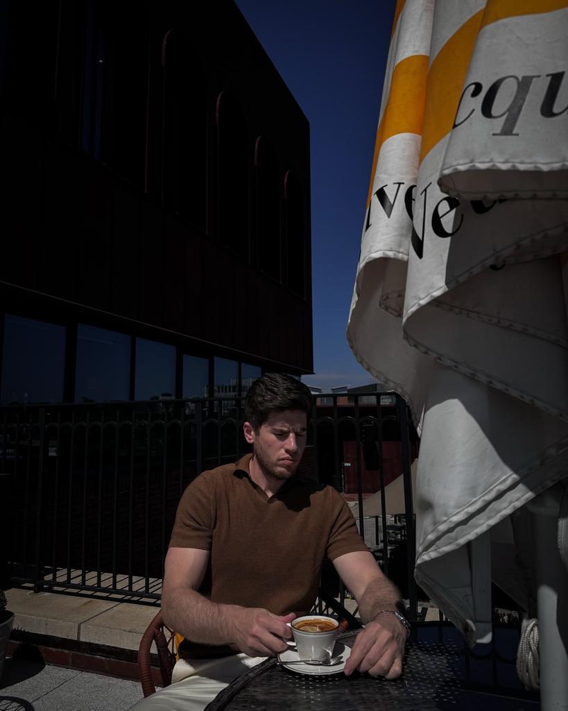 josh_scott10133's tweet image. Risk : Reward

Most people just don’t get it

And you don’t need them to understand

.
.
.

#forextrader #financialmarkets #forexeducation #hustle #millionaire #success