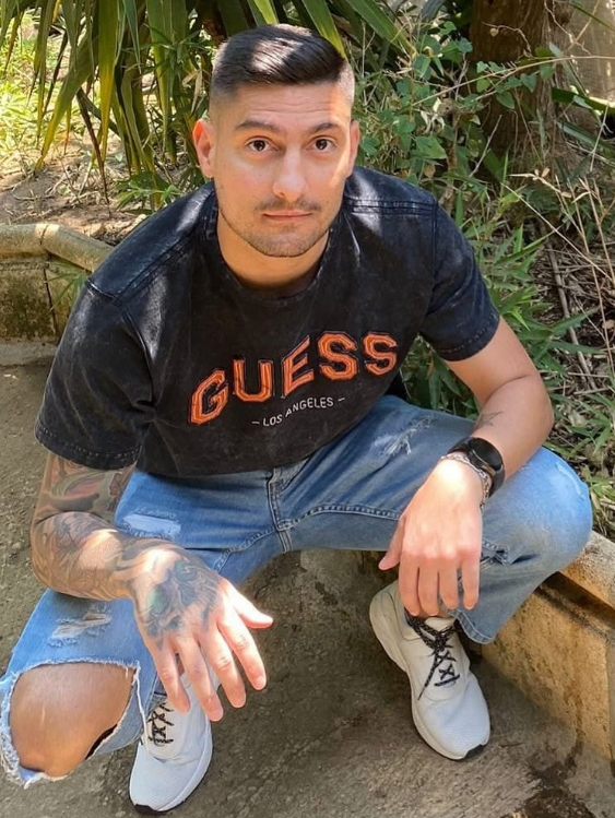 anarcodbd's tweet photo. BREAKING: ReudigRuediger (Peruvian woman fucker) and Nicki Nicole are rumored to now be dating. https://t.co/FdZMjw9XzN