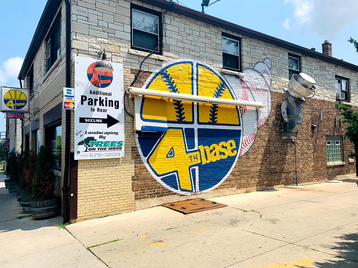 Get ready for Impromptu Brisket Sunday! 🏈 Join us at 4th Base Restaurant on Nov 2, 2025, as we smoke up some Prime Briskets and Pork Butts just in time for the Packers Game! 🍖😋 #BBQLove #GameDayFeast #4thBaseBrisketSunday #PackersNation