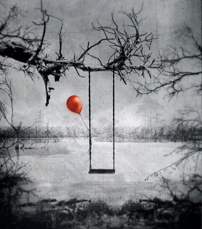 Να γυρνάς ποτε-ποτε 
στα παιδικά σου χρόνια....
ότι είσαι,είναι ακόμη εκεί.....🖤🤍