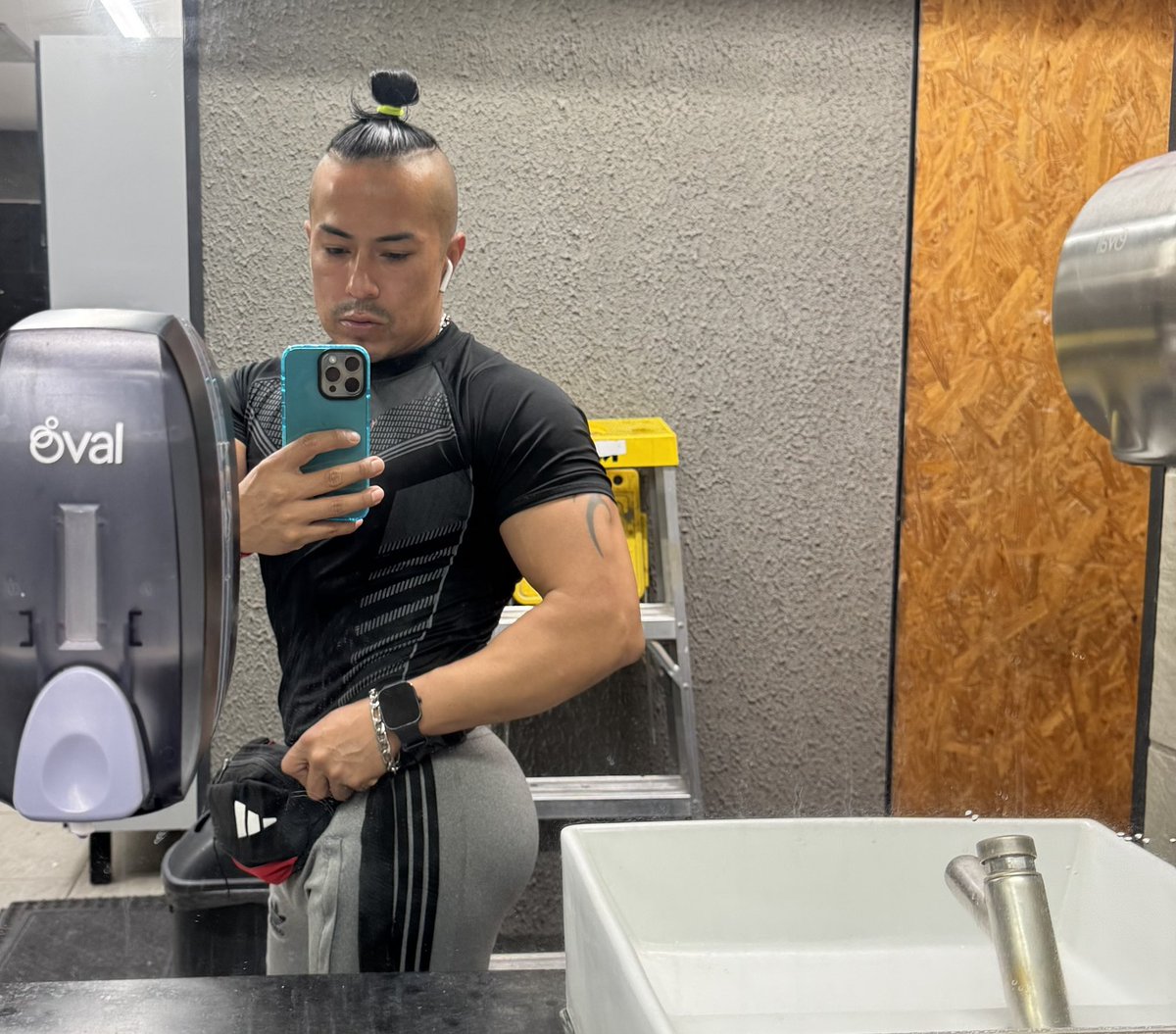 🈶🈶🈶 Bienvenido Noviembre 🈶🈶🈶.