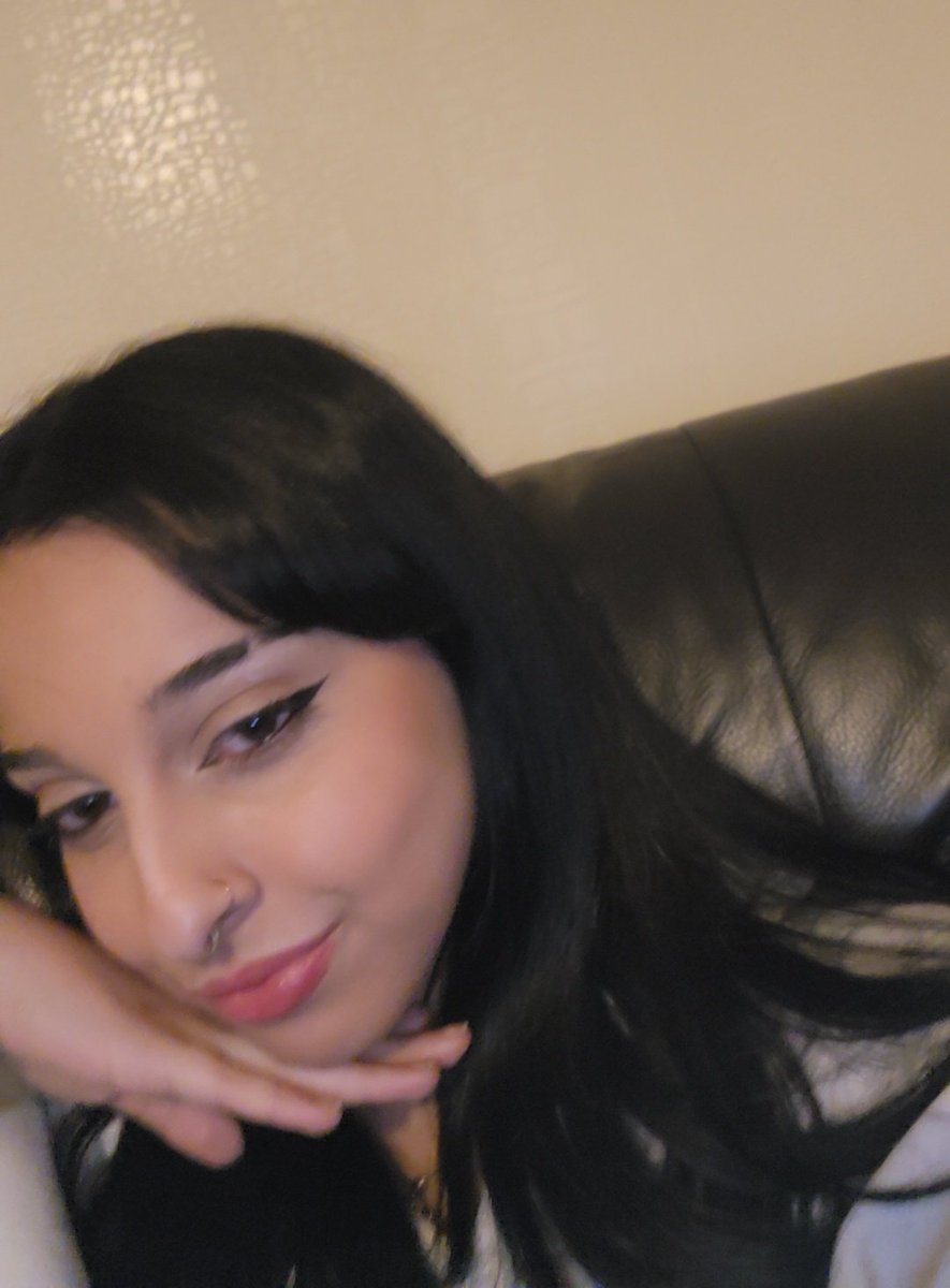 4815162342 tweet media