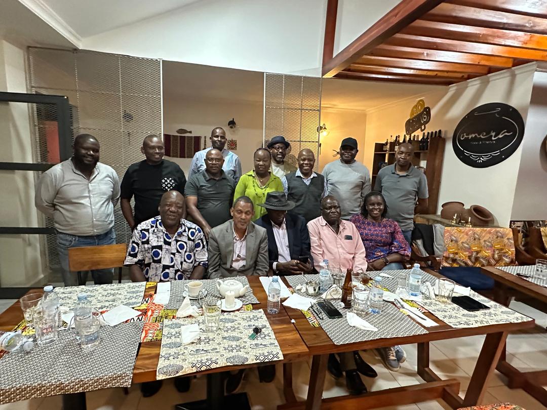SuleimanRoba's tweet image. I wish to express my sincere gratitude to the Kenyan Diaspora Community in Uganda, under the leadership of the Chairperson, Mr. Maurice Omogola, for successfully organizing my farewell party. I also extend my heartfelt thanks to the KEDECU leadership for their close collaboration…