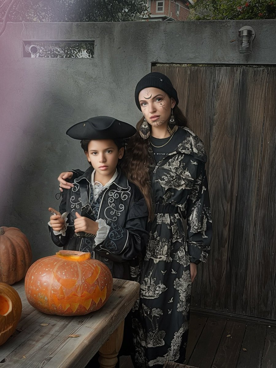 aruba ▼ red tweet media